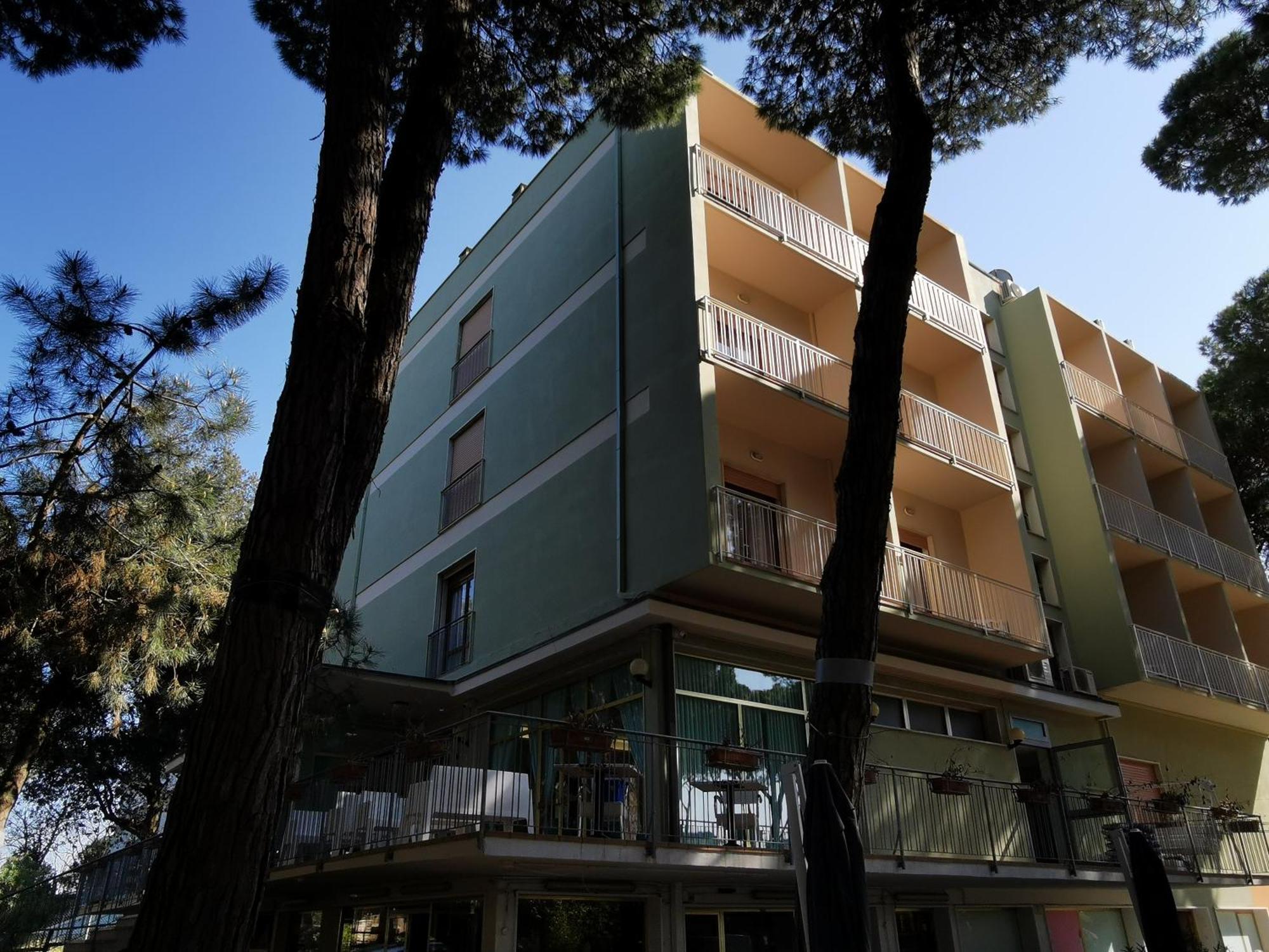 Hotel Pine Beach Rosolina Mare Εξωτερικό φωτογραφία